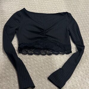 SHEIN Black Ruched Lace Crop Top